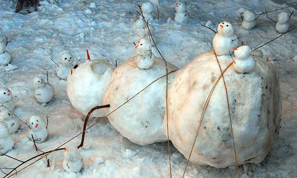 Idea creativa per pupazzo di neve