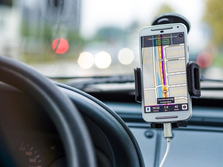 Migliori Supporti Smartphone Auto