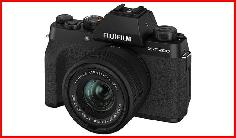 Recensione della Fujifilm X-T200