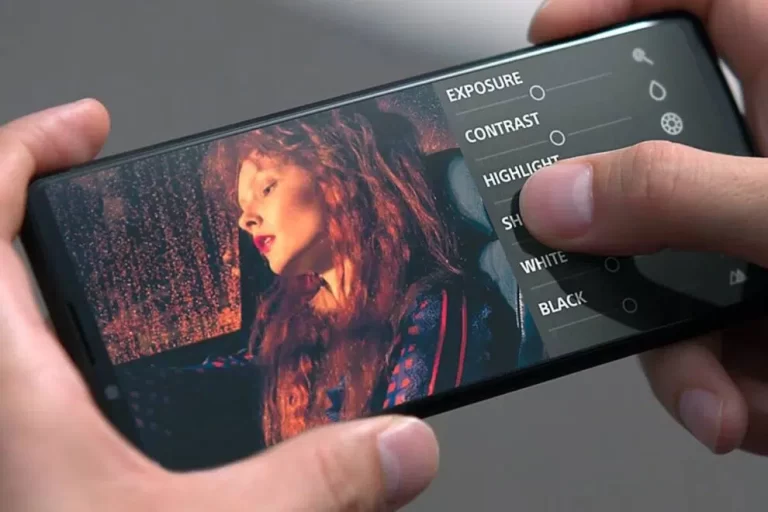 Sony: Smartphone con ghiera per apertura, messa a fuoco e zoom