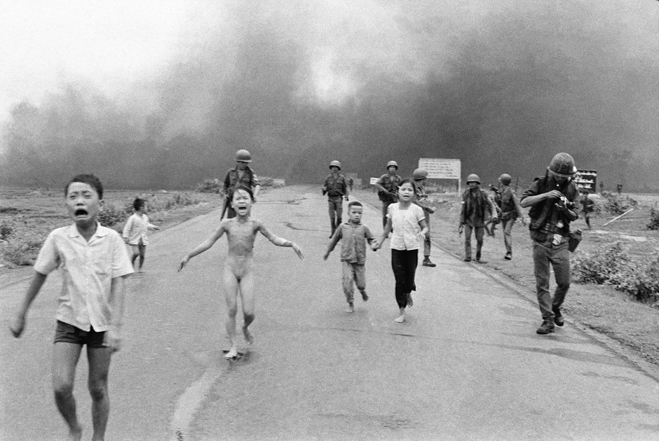 Nick-Ut-Uncropped-Napalm-Girl