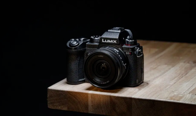 Panasonic S5D