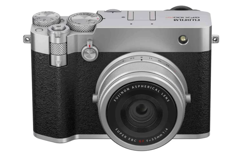 fujifilm-gfx100rf_frontale