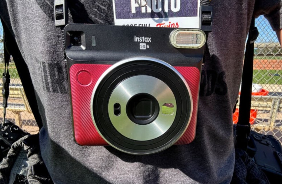 instax sq6 fujifilm carlos gonzales