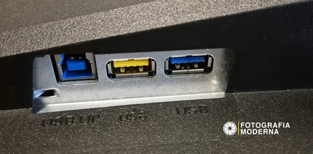 connettività AOC CU34G4Z