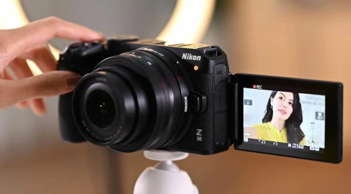 nikon z30 offerta 10 maggio