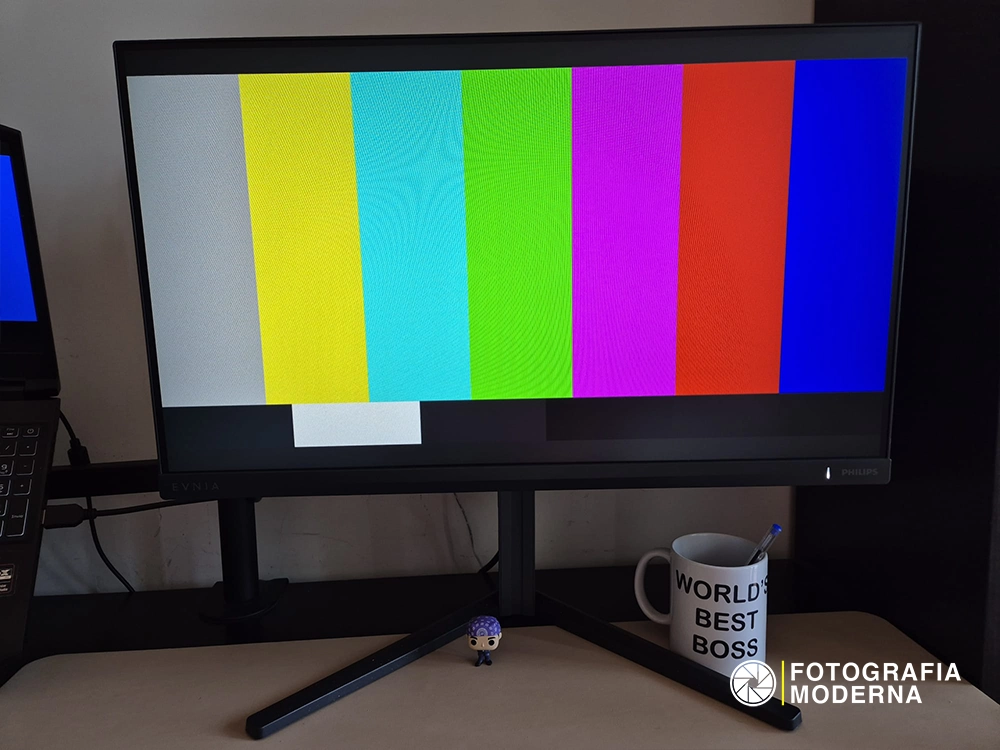 Colori Philips Evnia 25M2N5200U