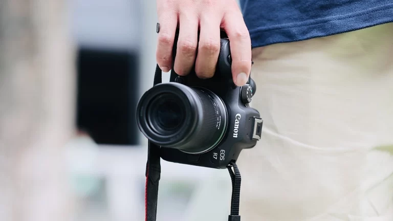 le novità della canon EOS R7 Mark II