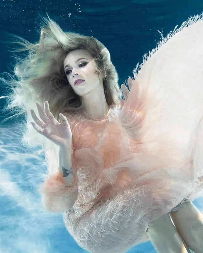 Foto di Zena Holloway 4