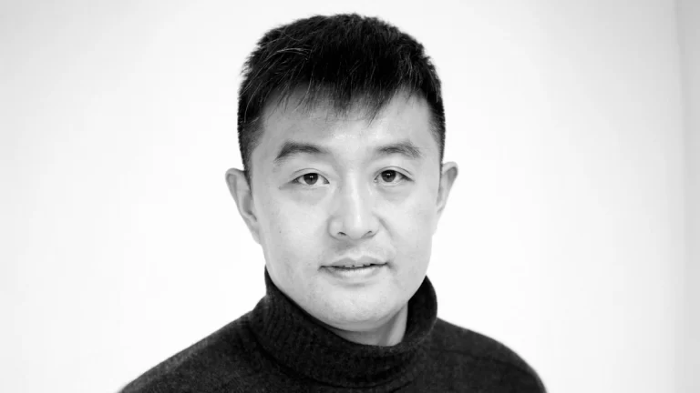 Liu Bolin fotografo
