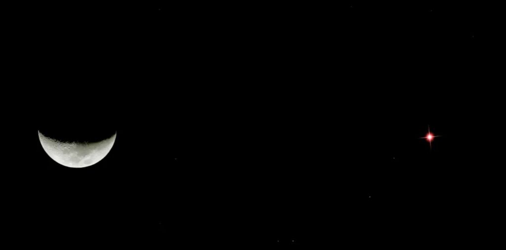  Marte in congiunzione con Luna e Giove