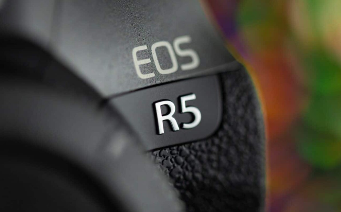 Canon EOS R5 ritiro dal mercato