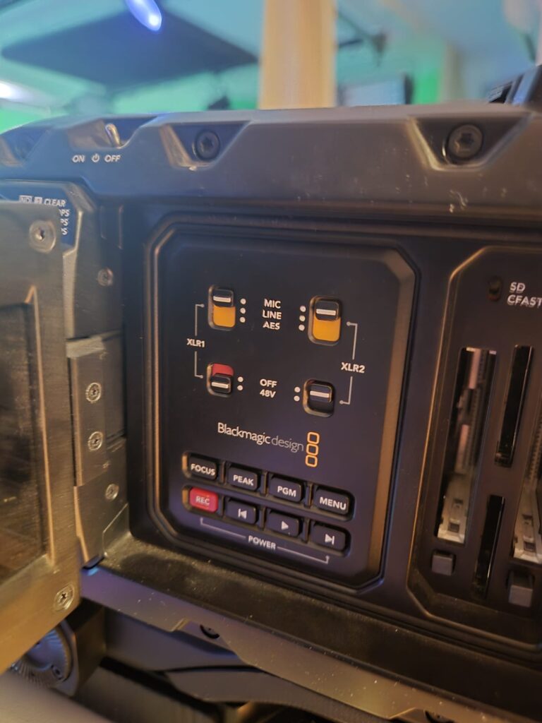 Interno della Blackmagic Broadcast Ursa G1