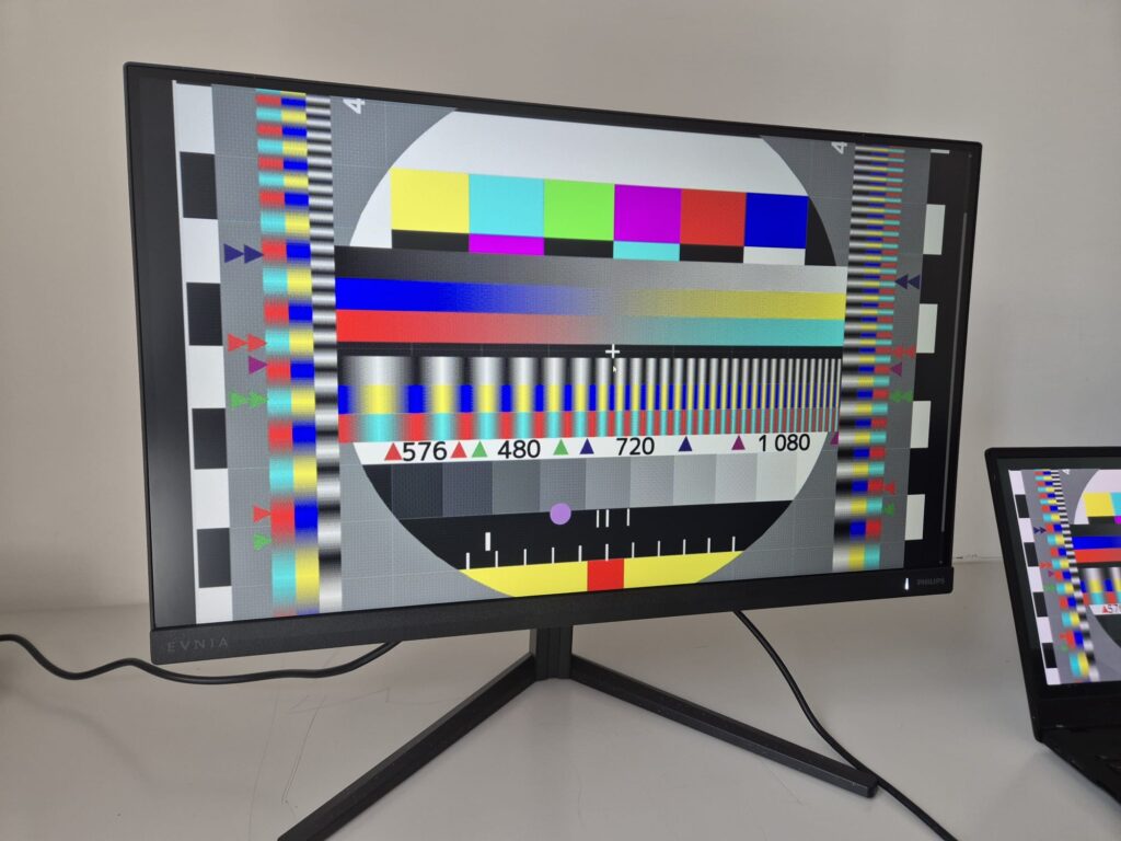 Colori del Philips Evnia 3000